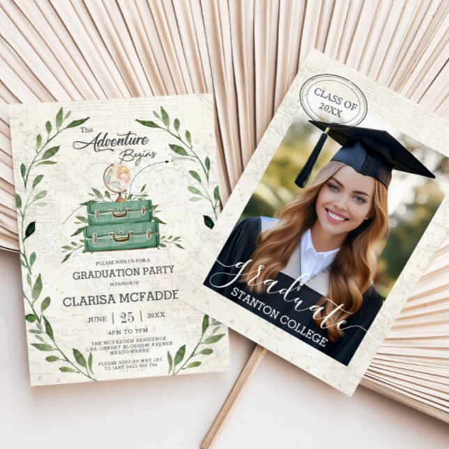 Convites Greenery New Adventure inicia graduação em jornada (the adventure begins wanderlust greenery vintage globe suitcases graduation photograph invitation )