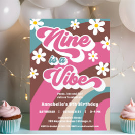 Convites Groovy Nine é uma garota de chá rosa-rosa Vibe 9 a