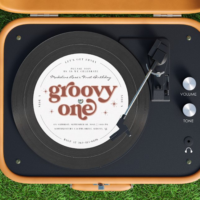 Convites Groovy One Retro Vinyl Record (Criador carregado)