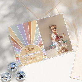 Convites Groovy Sunshine Boho Dália Arco-íris Foto Aniversá