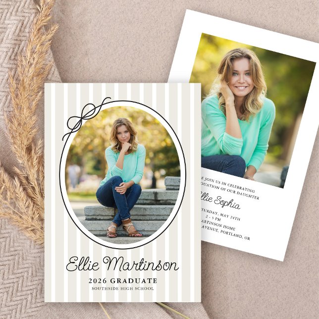 Convites Hand Drawn Bow Photo Graduation Party Invitation (Criador carregado)