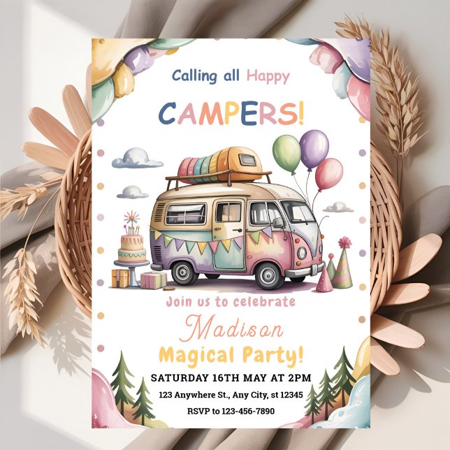 Convites Happy Camper Celebration Invitation (Criador carregado)