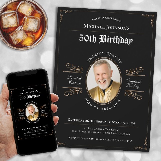 Convites Idade para Perfecção Foto Dourada Preta 50º Aniver (Aged to Perfection Black Gold Photo 50th Birthday Invitation)