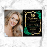 Convites Imagem verde Dourada de Emerald 50º aniversário<br><div class="desc">Elegante convite de 50 anos florais com sua foto. Design verde e preto com ouro brilhante. Recursos esmeraldas rosas verdes, fonte de script e confetti. Perfeito para uma festa de comemoração de na moda adulto. Personalize com seus próprios detalhes. Pode ser personalizado para qualquer idade! Impressos convites Zazzle ou modelo...</div>