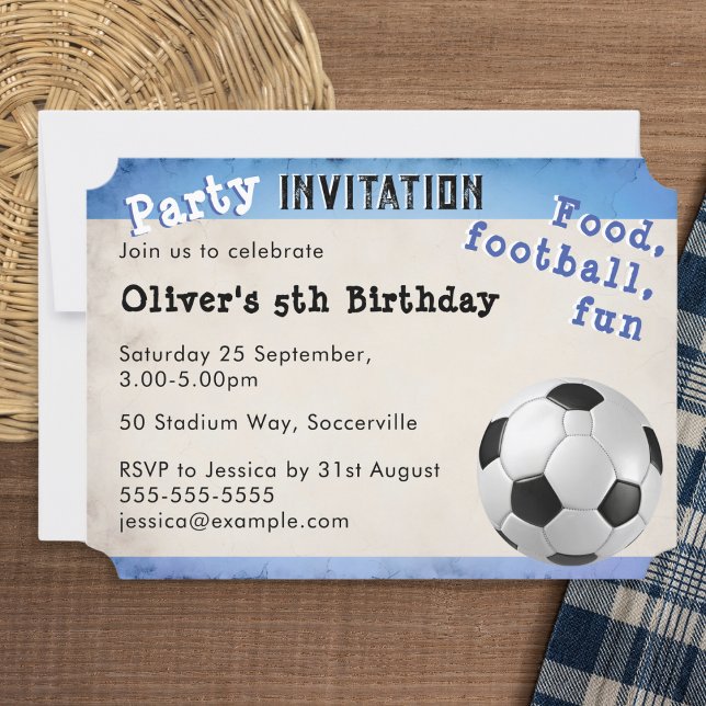 Convites Ingresso de Futebol Retrô Bola de Futebol Esporte  (A fun customisable birthday party invitation with a retro football (soccer) theme)