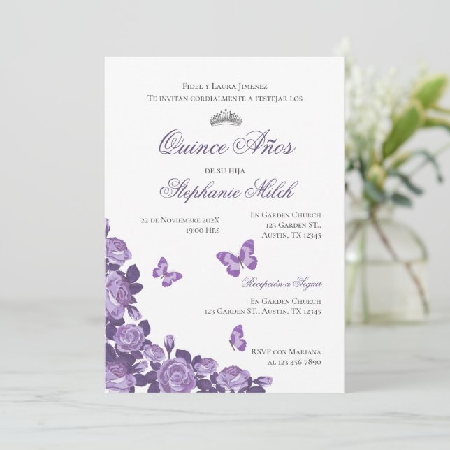 Convites Invitación Spanish Quinceanera purple floral invit (Em pé/Frente)