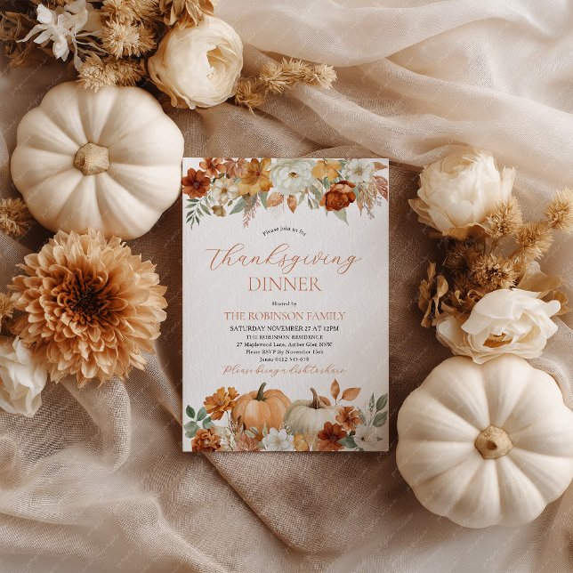 Convites Jantar de Ação de Graças Abóbora Folhas de Outono  (Thanksgiving Dinner Invitation with pumpkins and fall leaves in earthy tones.)