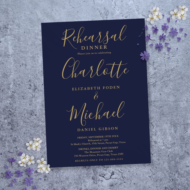 Convites Jantar de Ensaios Navy Blue Gold Signature Script (Navy Blue Gold Signature Script Rehearsal Dinner Invitation)
