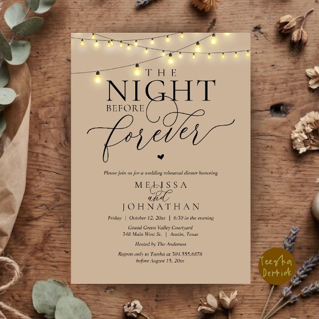 Convites Jantar de Ensaios Românticos da Noite Antes para S (The Night Before Forever Romantic Rehearsal Dinner Invitation Card Brown Tan String Lights)