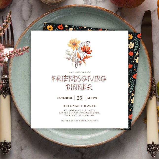 Convites Janto de Ação de Amizade de Flor Selvagem no Queda (Floral Modern Friendsgiving Dinner Invitation)