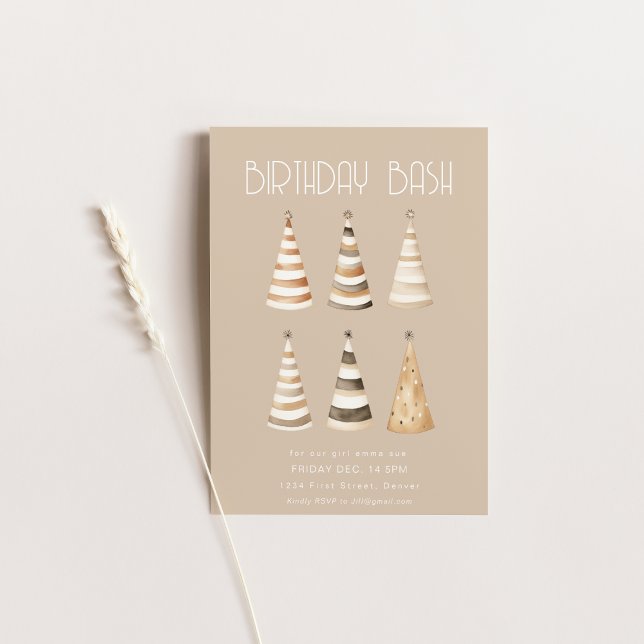 Convites Janto de aniversário bege com chapéus (Criador carregado)