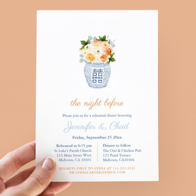 Convites Janto de ensaio de Chinoiserie casamento outono (Fall Flowers In Chinoiserie Vase Wedding Rehearsal And Dinner Invitation In Navy Blue & Burnt Orange)