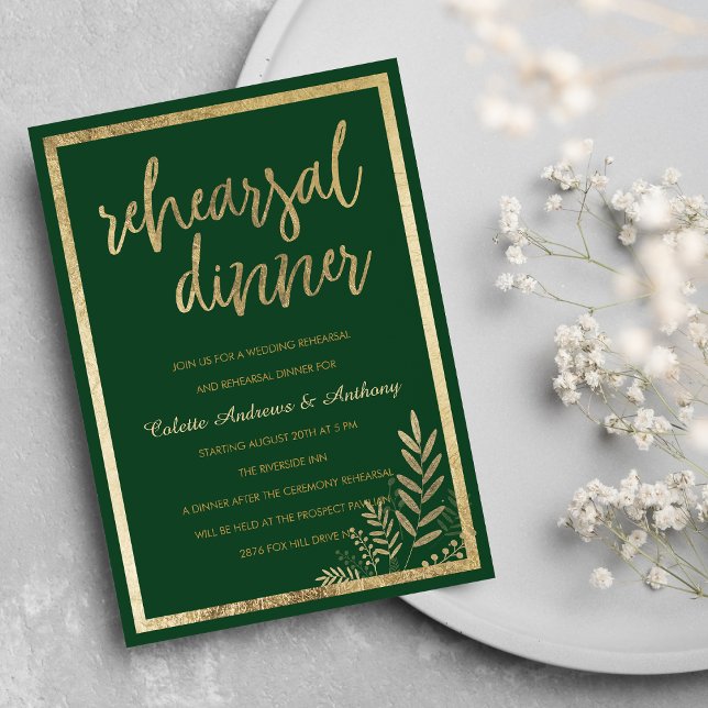 Convites Janto de ensaio floral de ouro verde florestal ele (Elegant forest green gold floral Rehearsal Dinner)