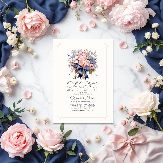 Convites Janto de Ensaios Florais Elegante do Rico de Amor (Love Fancy Elegant Floral Rehearsal Dinner Invitation)