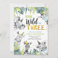 Jovem Selvagem e Três Animais Safari Aniversário