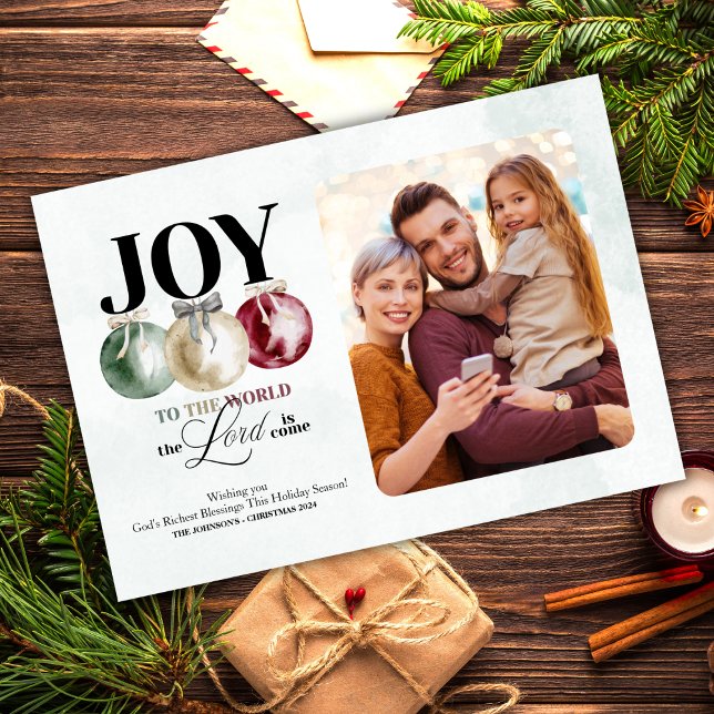 Convites Joy To The World Photo Holiday Card (Bring joy to the season with this lovely religious card. Personalize with your photo and a message.)