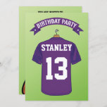 Convites Kids American Futebol Jersey Purple Birthday<br><div class="desc">Crianças personalizadas convites de aniversário de futebol americano com um legal fundo verde desbotado e uma camisa de futebol americano roxa que você pode personalizar com seu nome e idade infantil, pelo contrário é uma bola de futebol e os detalhes de aniversário podem ser personalizados para se adequarem ao seu...</div>