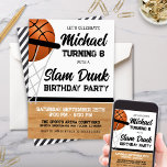 Convites Kids Slam Dunk - Festa de aniversário de basquete<br><div class="desc">Personalize esses Convites de festas de aniversários de basquete de Slam Dunk hoje e jogue a festa perfeita para seu garotinho ou garota. Você pode personalizar facilmente o texto para uma festa de basquete também! Entre em contato conosco para coordenar favoritos para festas.</div>