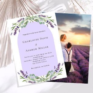 Convites Lavanda de casamento com foto de arco floral viole