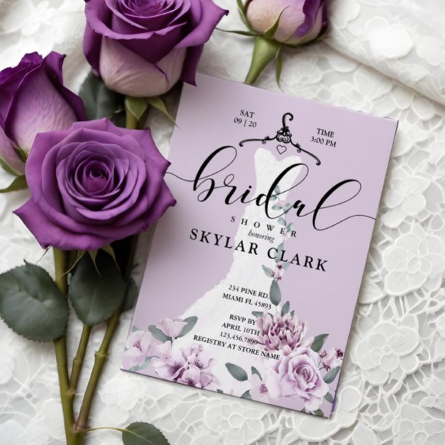 Convites Lavanda Florals Chá de panela de Vestido Branco (Lavender Florals White Wedding Dress Bridal Shower Invitation)