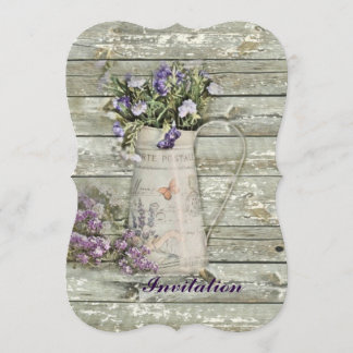 Convites lavanda russa de lavoura de madeira branca