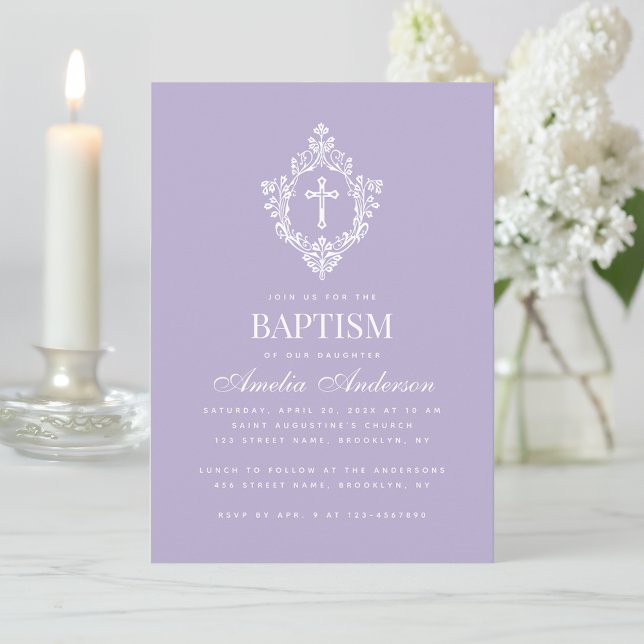 Convites Lavender Baptism Cross Floral Crest Elegant Purple (Criador carregado)