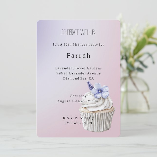 Convites Lavender Flower Cupcake Birthday   (Em pé/Frente)
