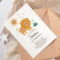 Leão bonito. Aniversário de criança de bebê engraç