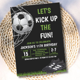 Convites Let's Kick up the fun!, Funny Soccer Birthday
