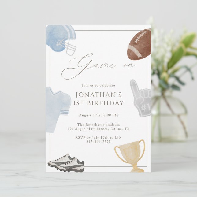 Convites Light blue Game On Football Birthday (Em pé/Frente)