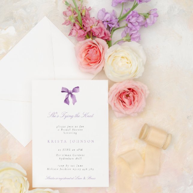 Convites Lilac Ela é Chá de panela de Arco Casando (Criador carregado)