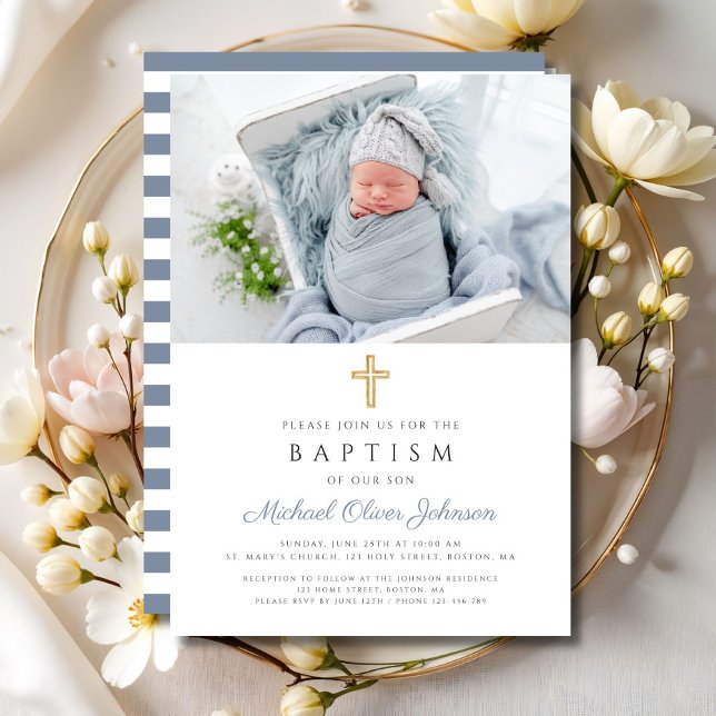 Convites Listras Azuis Desbotadas Cruz Foto Batismo Menino (Dusty Blue Stripes Cross Photo Boy Baptism Invitation)