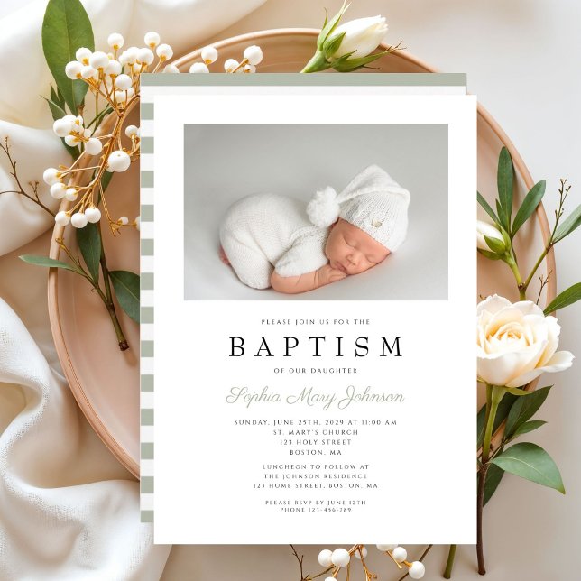Convites Listras Elegantes Verde Salvia Foto Batismo (Elegant Sage Green Stripes Photo Baptism Invitation)