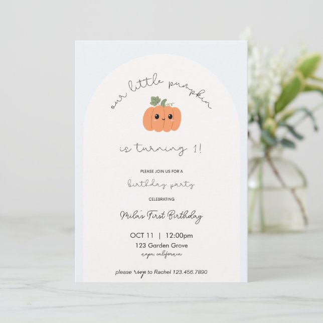 Convites Little Pumpkin’s First Birthday Invitation  (Em pé/Frente)