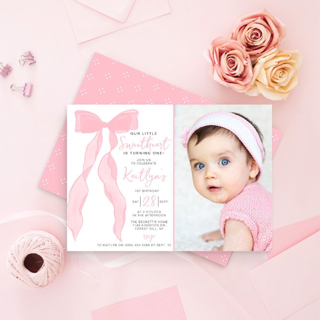 Convites Little Sweetheart Elegant Pink Bow Birthday Photo (Criador carregado)