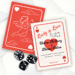 Convites Lucky in Love Tocando Cartaz Casamento Ace<br><div class="desc">Sortuda no Amor Aces jogando cartas com fontes divertidas com uma vibração retrorreflectora mod. Apresenta um "Ace of Hearts faux" tocando cartão com um design divertido retrorreflector e um cupid nas costas. Cores de vermelho, preto e muito claro branco cremoso. Perfeito para um casamento rápido ou uma festa de Vegas!...</div>