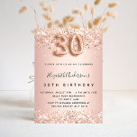 Convites luxo aniversário de 30 anos rosa dourado blush blu<br><div class="desc">Para um aniversário de 30 anos elegante. Um fundo rosa dourado. Decorado com ouro rosa,  brilho rosa,  brilhos. Personalize e adicione um nome e detalhes da festa. O nome é escrito com um script de estilo manuscrito,  número 30 com fontes de estilo de balão.</div>