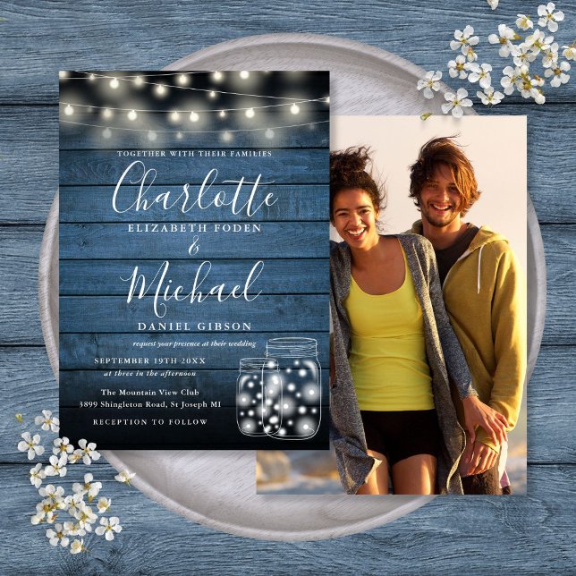 Convites Luzes de Corda de Madeira Azul Jarras de Pedreiro  (Blue Wood String Lights Mason Jars Wedding Photo Invitation)
