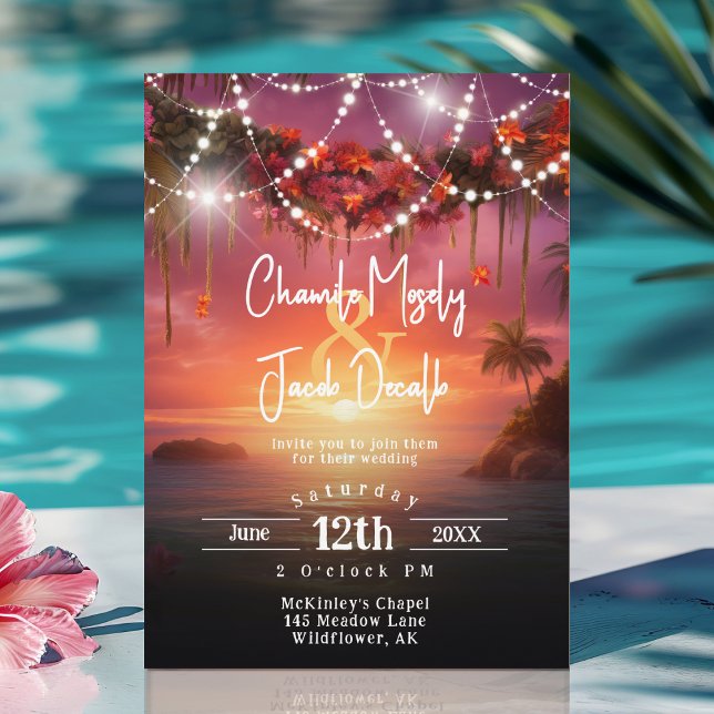 Convites Luzes de Corda de Praia de Pôr do Sol de Verão Tro (Tropical Summer Beach String Lights Wedding Invitation)