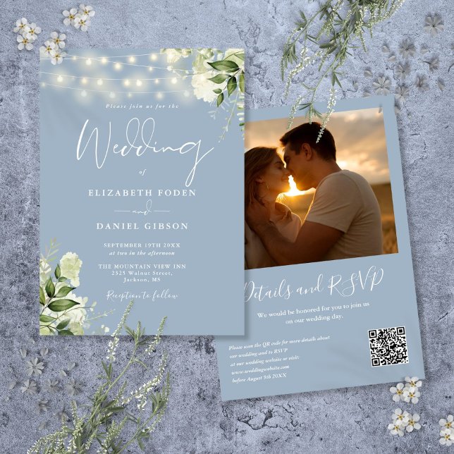 Convites Luzes de greenery azul empoeirado QR Code Foto Cas (Dusty Blue Greenery Lights QR Code Photo Wedding Invitation)
