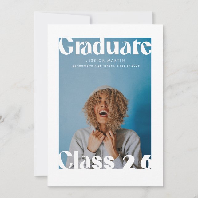 Convites Magazine Inspired Cover Bold Grad Announcement (Frente)