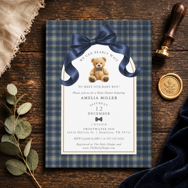 Convites Mal Pode Esperar Polo Xadrez Teddy Urso Churrasco  (Can Bearly Wait Plaid Polo Teddy Bear Baby Shower Invitation)