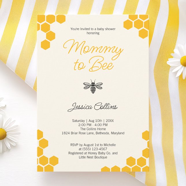 Convites Mamãe de Bebê Sexo Neutro Corto Amarelo (Mommy to Bee Gender Neutral Cute Yellow Honeycomb Invitation)