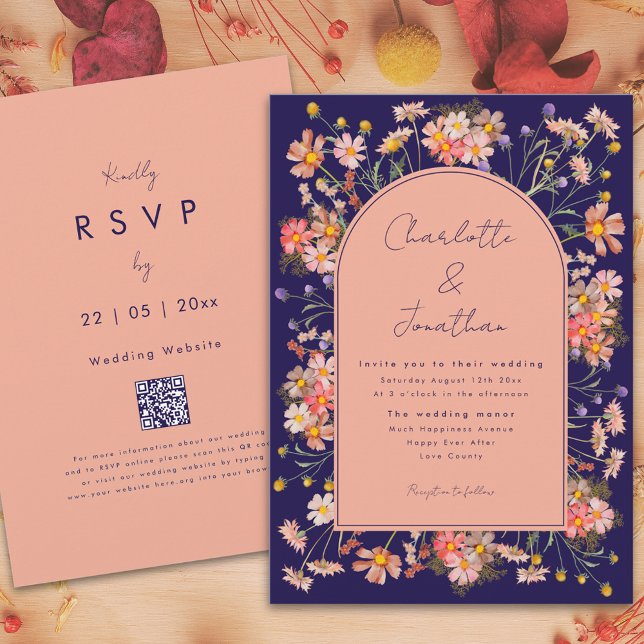 Convites Marinho de Arco de Flor Selvagem Casamento outono  (Wildflower boho arch navy blue peach terracotta fall wedding invitation with website qr code)
