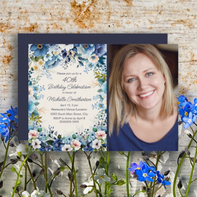 Convites Marinho Dusty Blue Floral 75 Foto de aniversário (Blue floral 40th birthday party photo invitation)