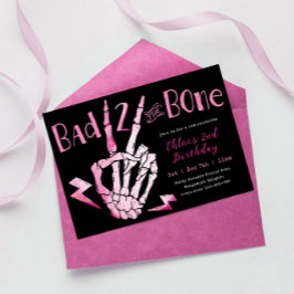 Convites Mau Dois Convidam as Meninas Ósseas no Segundo Ani