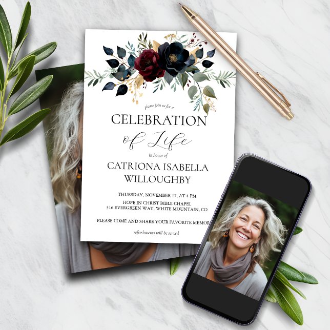 Convites Memorial Floral do Funeral do Marinho Burgundy (Criador carregado)