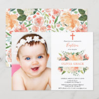 Menina de creme branca do pêssego floral elegante