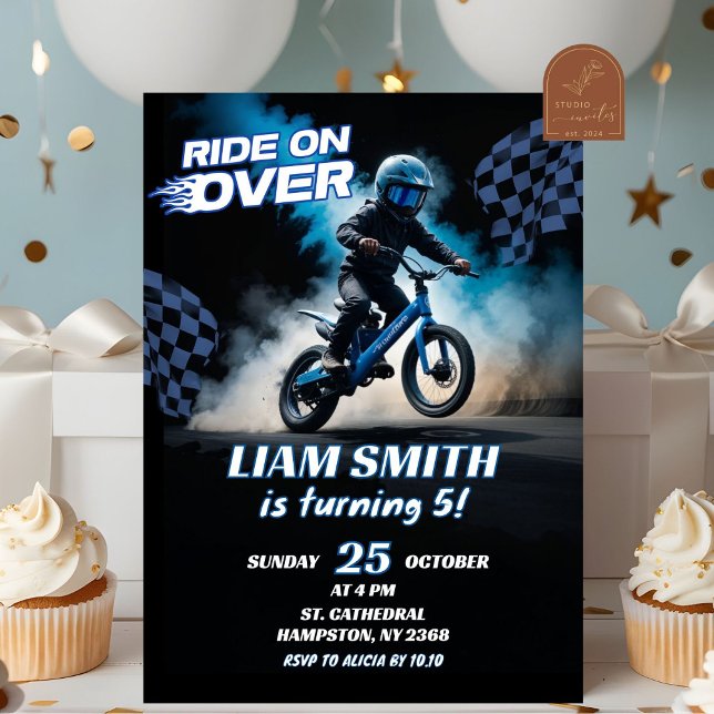 Convites Menino Aniversariante de Bicicleta de Corrida BMX  (Criador carregado)