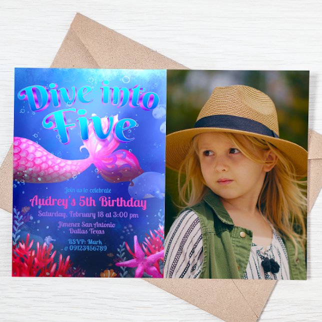 Convites Mergulhe em Cinco - Sereia com Paisagem de Foto (Dive into Five - Girl Mermaid 5th Birthday Landscape Invitation with Picture)